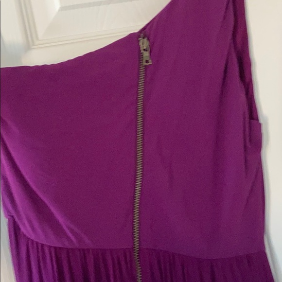 Alice + Olivia Silk Dress - Picture 3 of 3